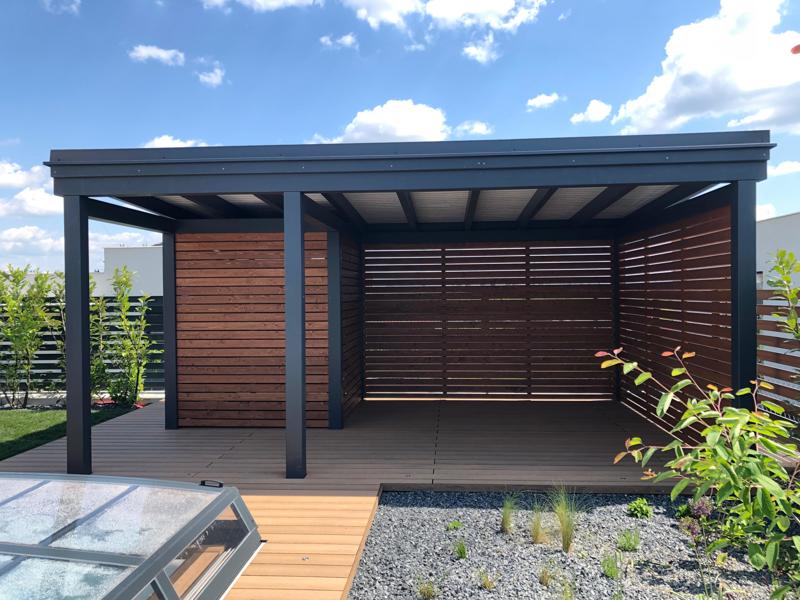 Hotová realizace altanypergoly.cz – dřevěná pergola s nátěrem Tikkurila Pinja W Oil nebo Valtti Opaque